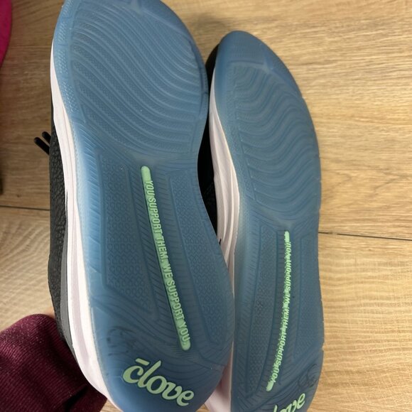 CLOVE Nursing Healthcare Comfort Shoe Mens 9.5 Black White Sneaker NEW - Picture 6 of 6